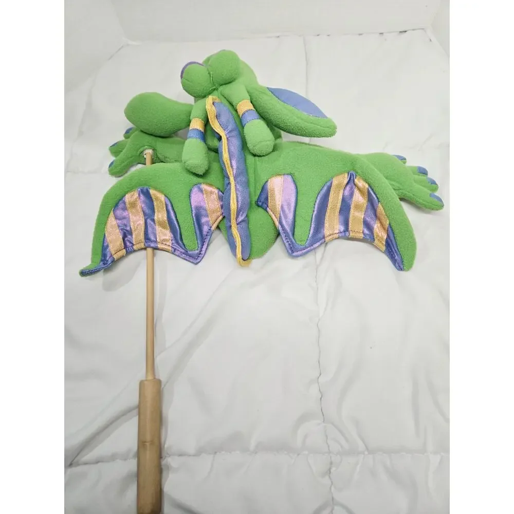 Melissa and Doug Smoulder The Dragon Hand Puppet Plush Toy w/ Stick 12” Retired